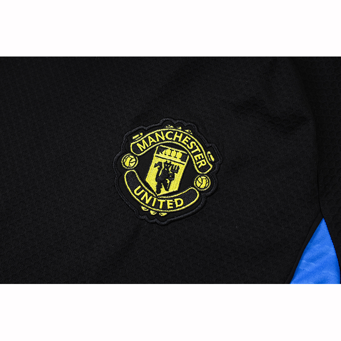 Tuta da Track
 Manchester United 25-26 Manica Corta
 Nero
 - Pantaloncini
